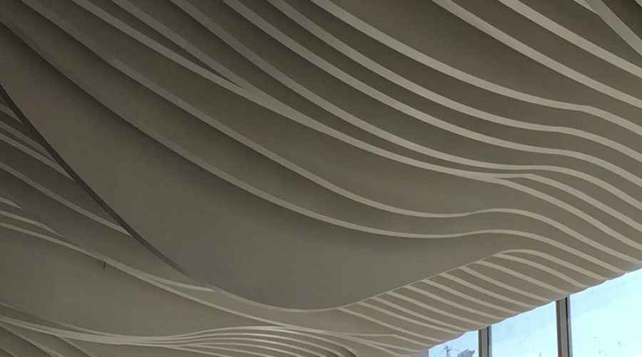 惠州奥林匹克公园营销中心大厅弧形铝方通