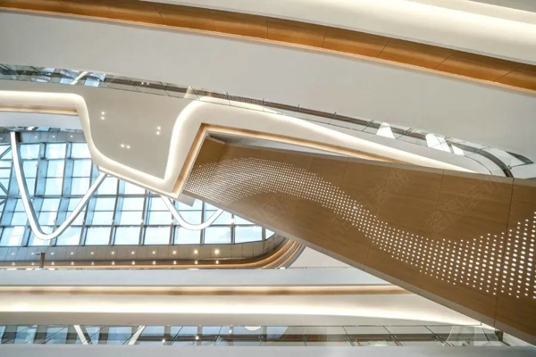 欣铝图—— 铝单板 | 手扶电梯、楼梯包边装饰项目案例合集